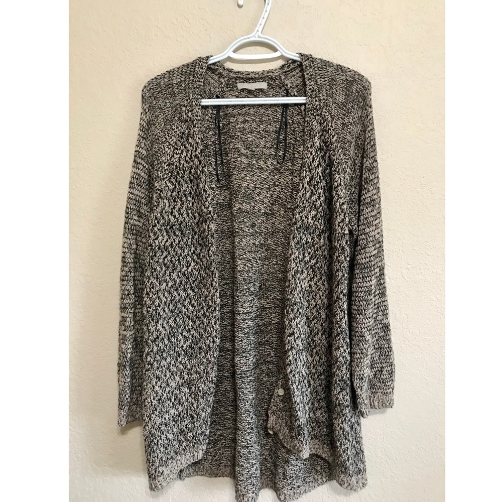 Cardigan sweater